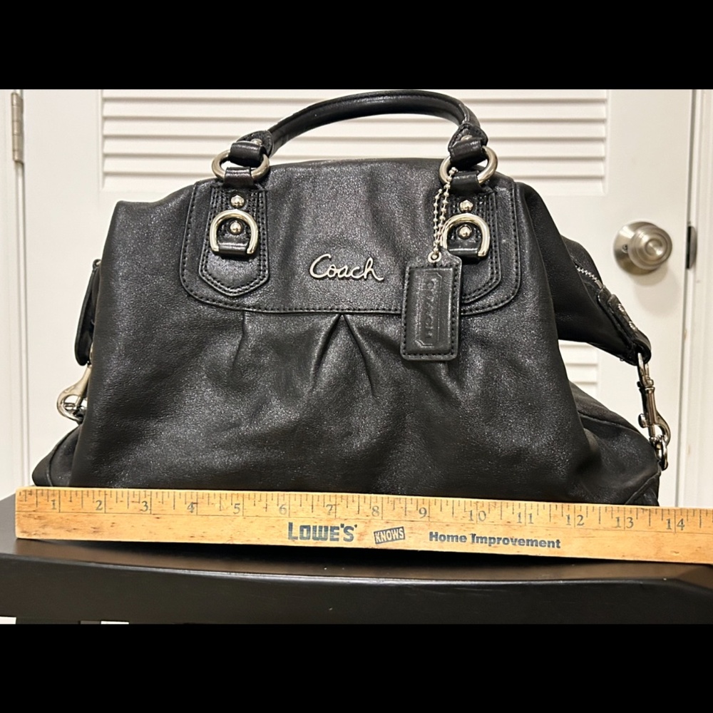 Retro Coach Purse - Picture 4 of 11
